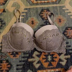 Victoria’s Secret Bra
